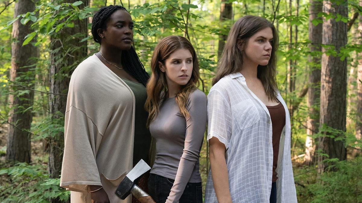 Poster for Alice, Darling (2022)